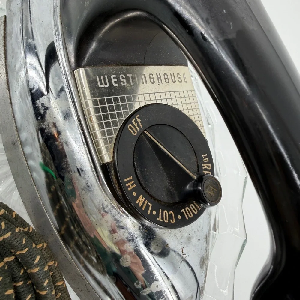 Vintage Westinghouse Adjust o Matic Electric Iron Model ID514 120V 1100W‎  Testd